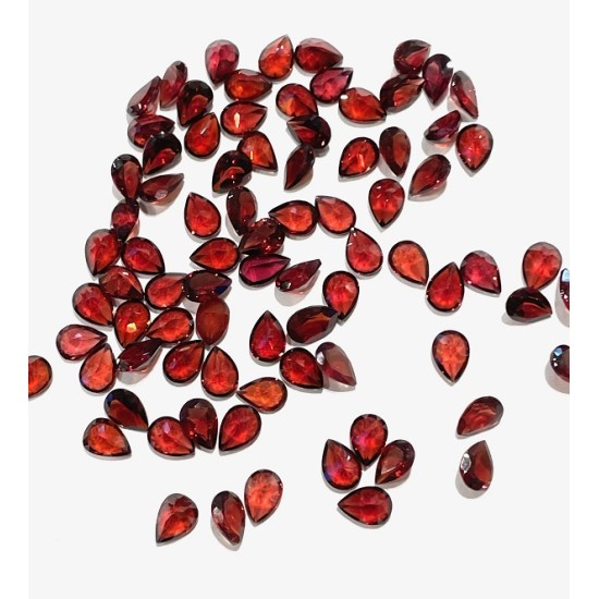 GARNET PEAR SHAPE FACETED STONES