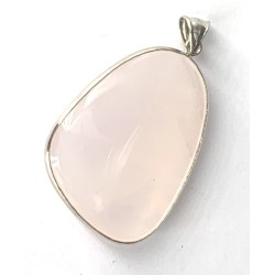 ROSE QUARTZ IRREGULAR SHAPE  PENDANT