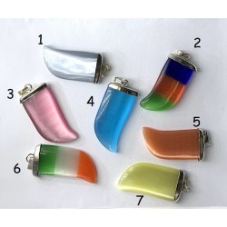 CAT EYE PENDANT