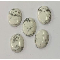 WHITE HOWLITE OVAL CABS