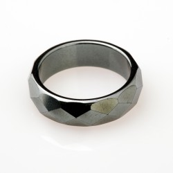 HEMATITE FACETED RING