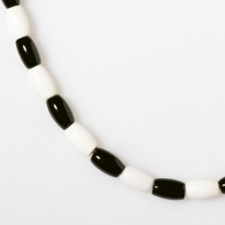 WHITE AND BLACK AGATE RICE BEADS