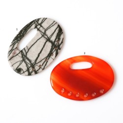 CARNELIAN AND JASPER PENDANT