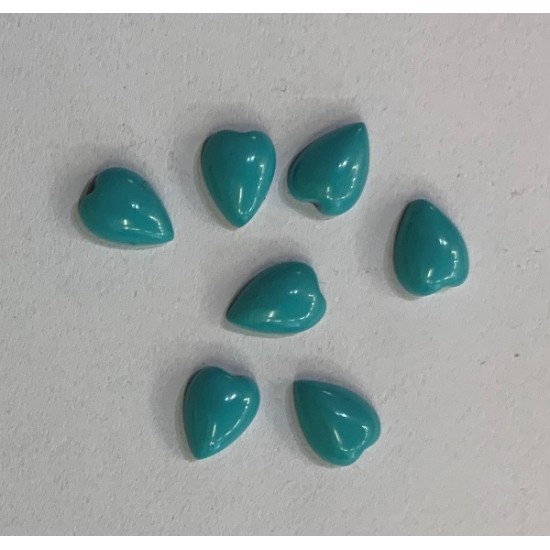 SYNHETIC TURQUOISE HEART SHAPE CABS