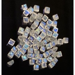 MOONSTONE  SQUARE CABS
