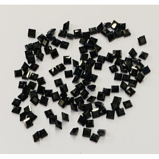 BLACK SPINEL STONES