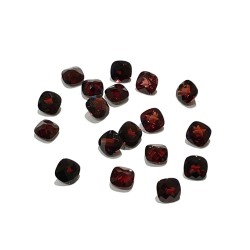 GARNET CUT STONE